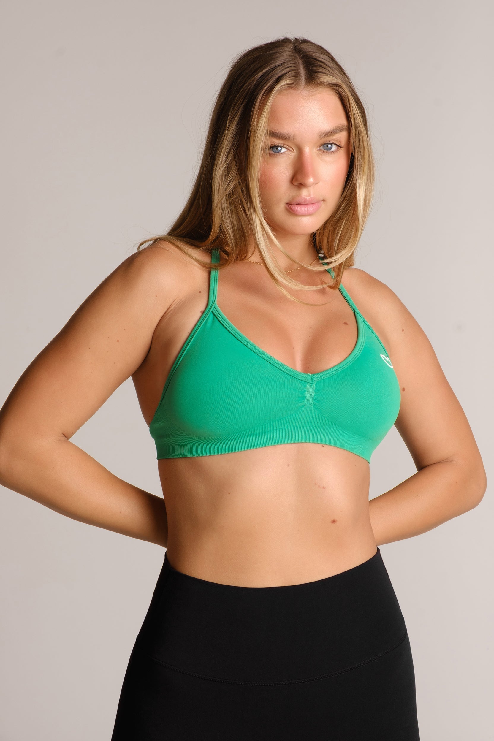 Adjustable Sports Bra • Mint